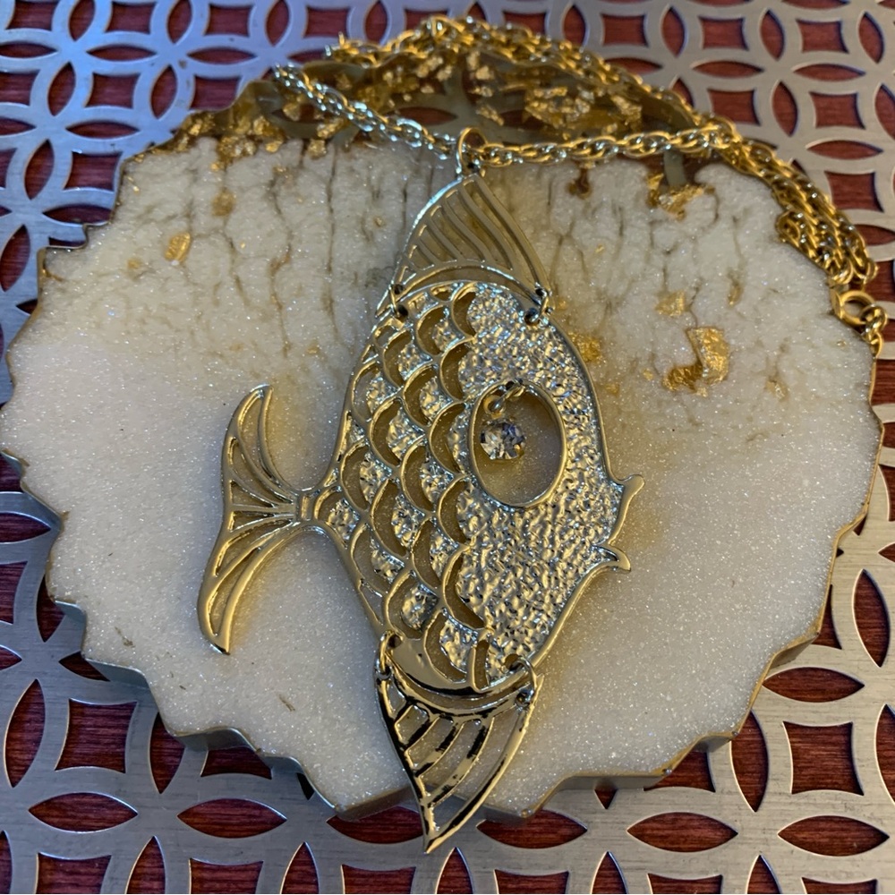 Gold Tone Fish Pendant Necklace